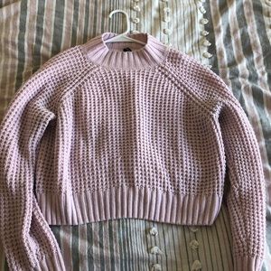 Cropped pink sweater